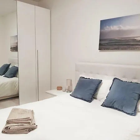 Fabulous View On The 발솔다